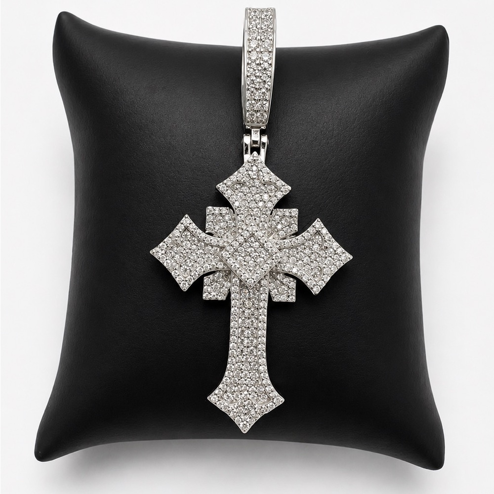 925 Sterling Silver 3.80CT MOISSANITE Cross Men’s Pendant